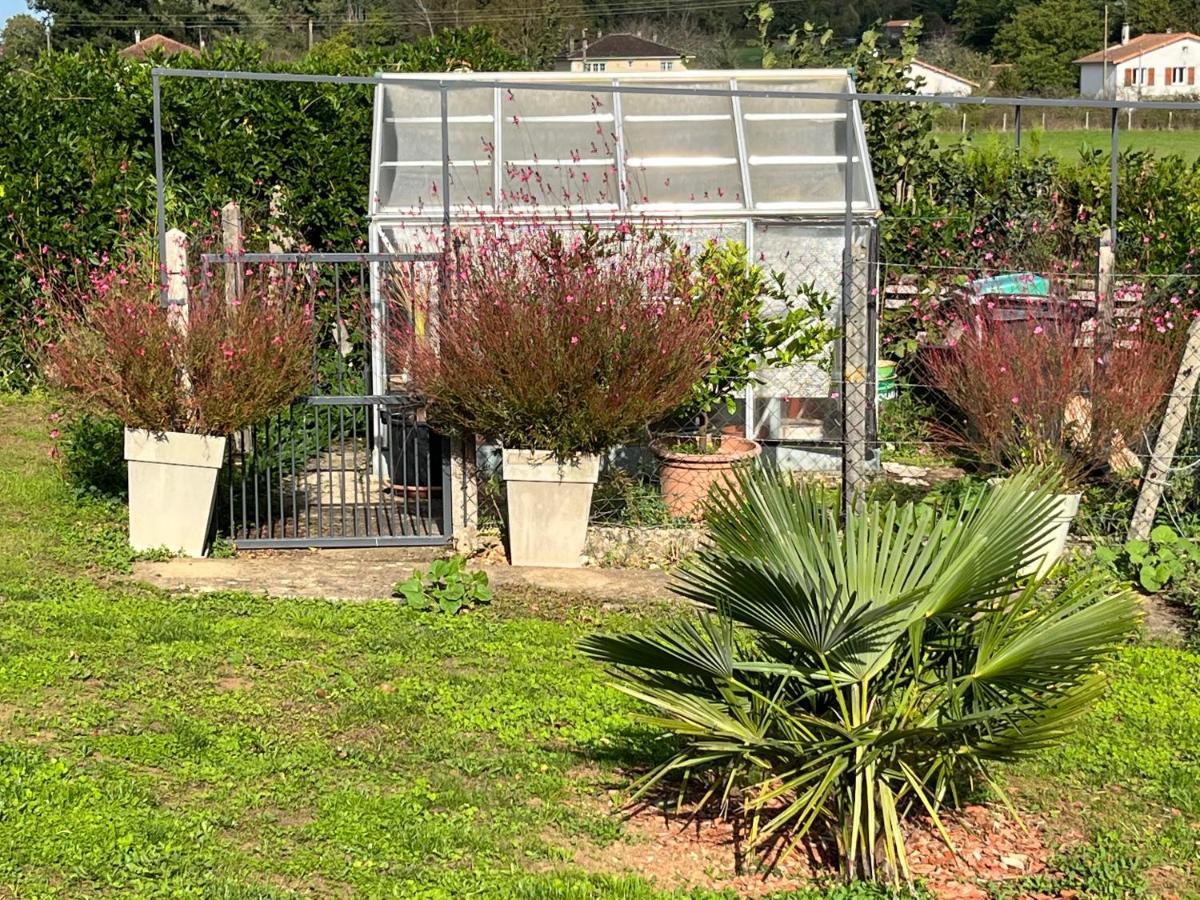 La Ligonne Bed and Breakfast Marillac Εξωτερικό φωτογραφία